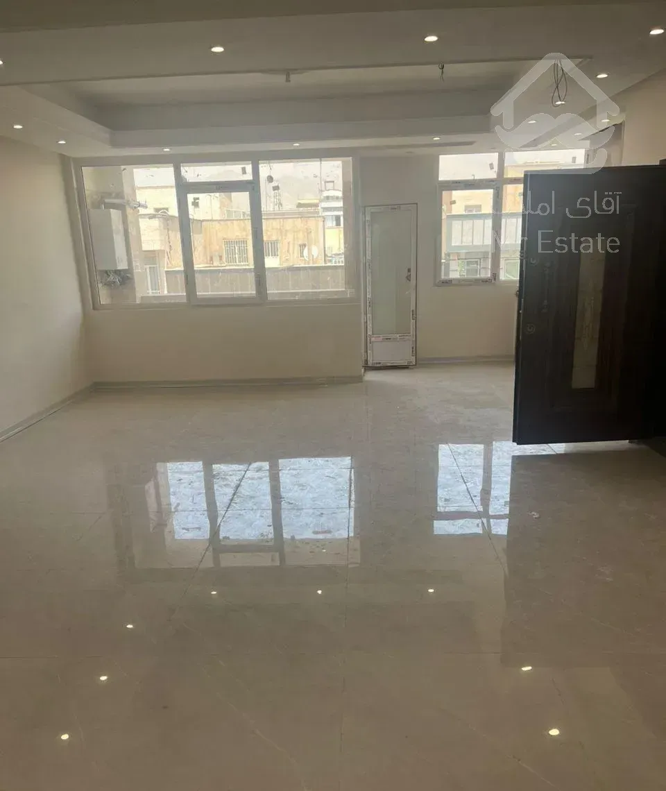 فروش آپارتمان ۱۳۰ متری ۳ خوابه تک واحدی