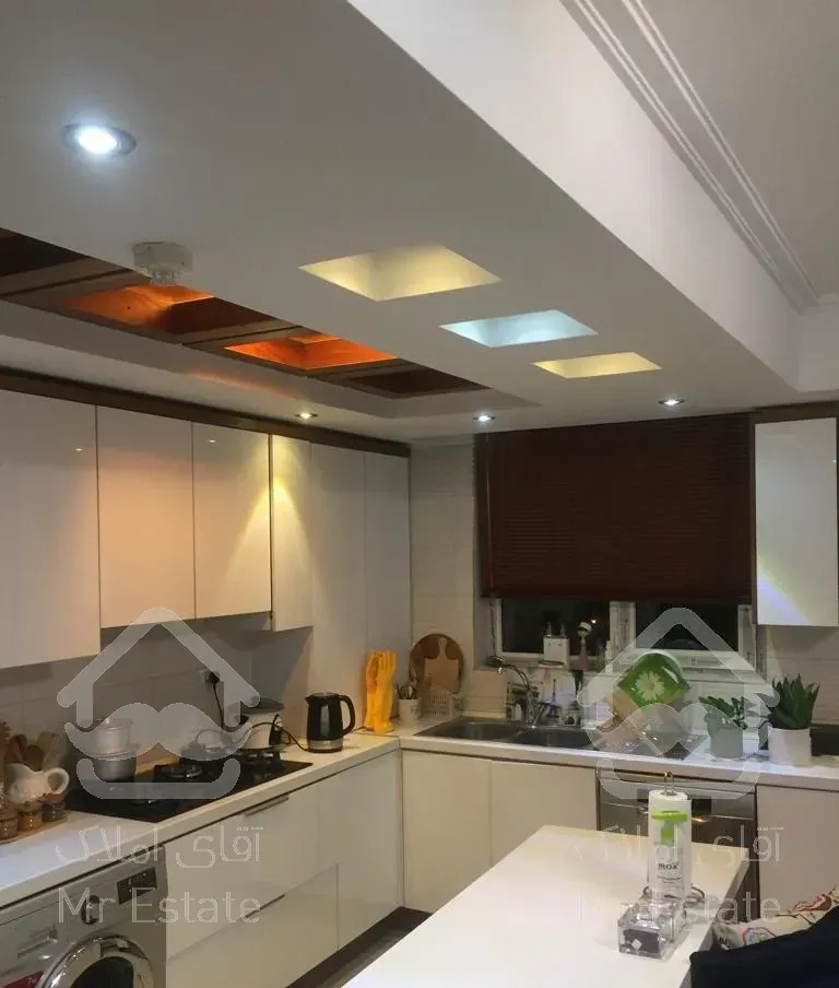 اپارتمان ۸۲ متری فرساد شرقی