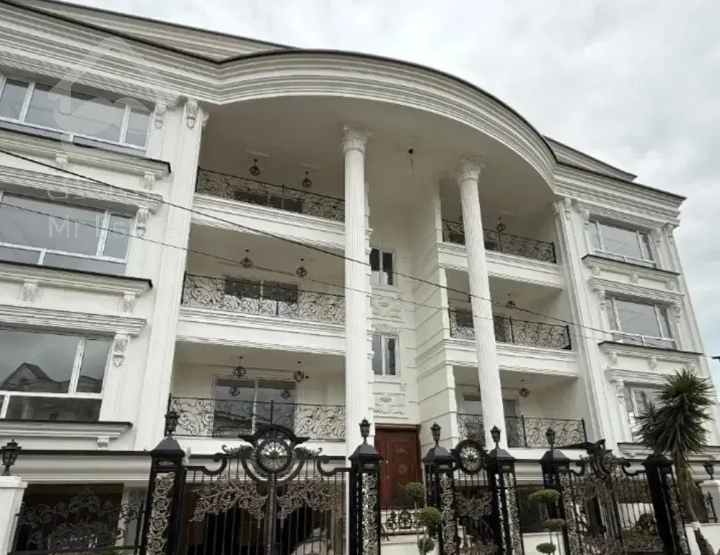 ۱۵۰ متر ۳ خواب شیک چهارصد دستگاه ویو تراس چیدمانی