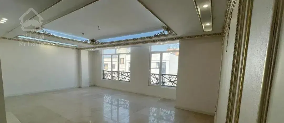 آپارتمان 120متر/ ۳ خوابه/ ریحانی جنوبی