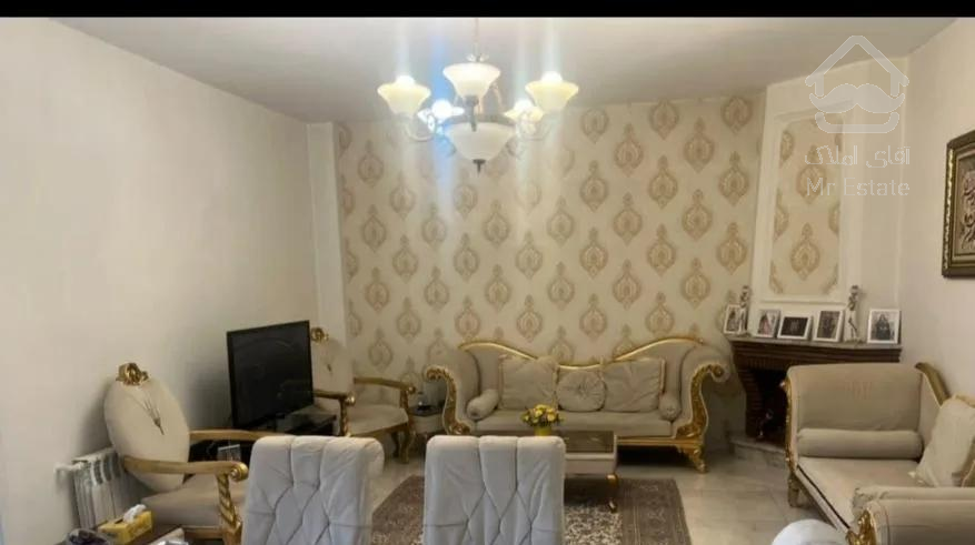 84متر/سالن مربع/خوش نقشه