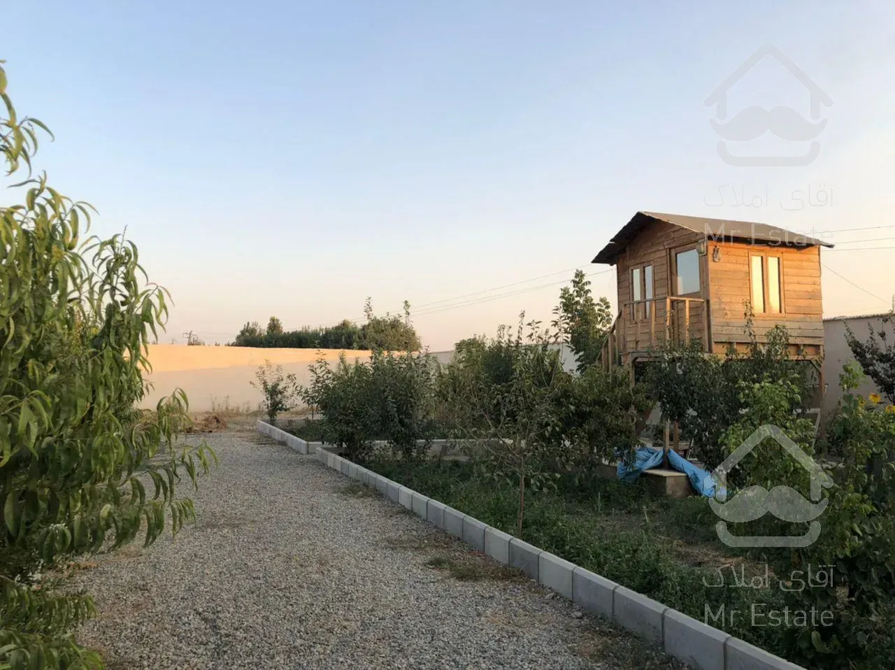 فروش زمین 1950 متری سنددار چهارباغ