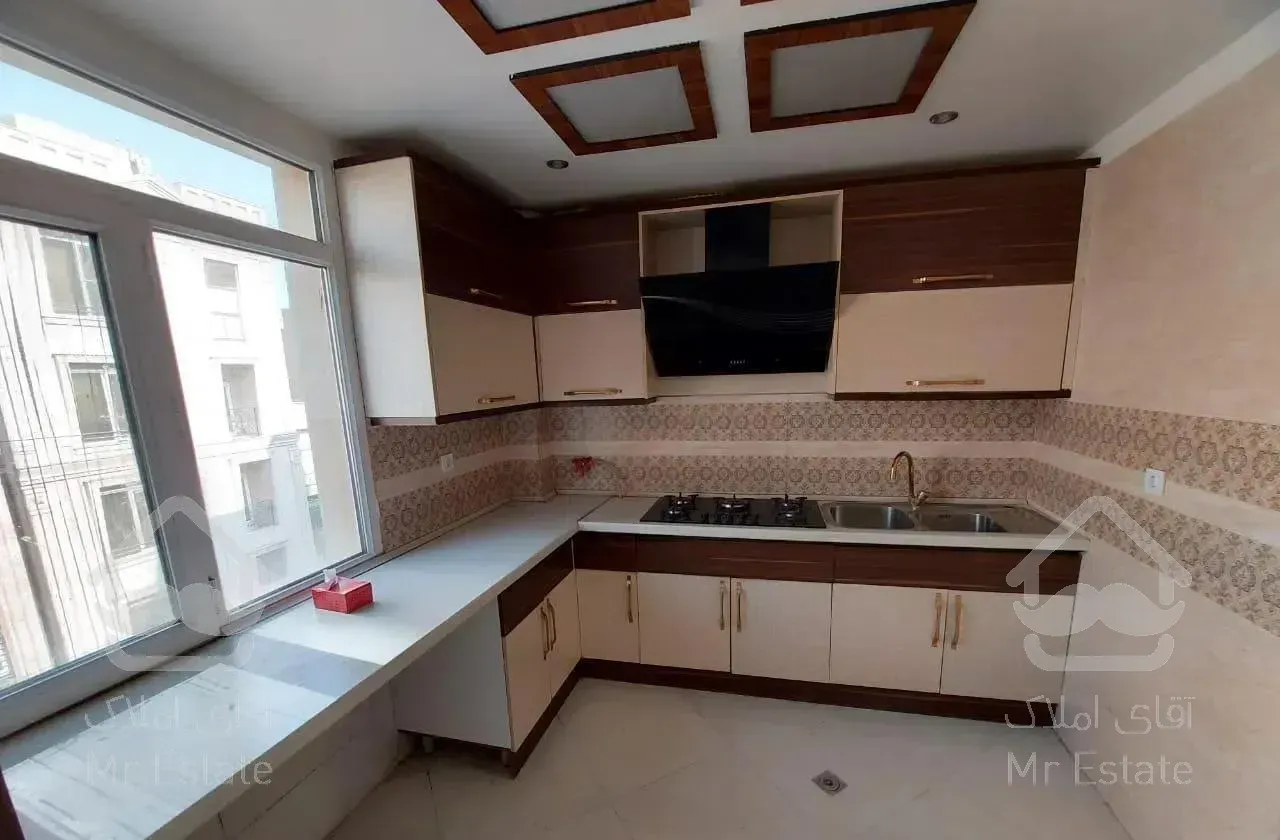 ۹۰متـر ۲خـوابه فـول‌امکانات *جمالزاده‌شمالی، نصرت