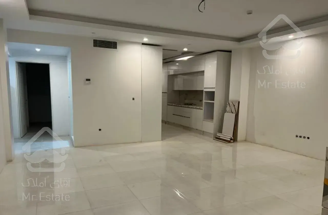 آپارتمان ۹۴متری کلید نخورده