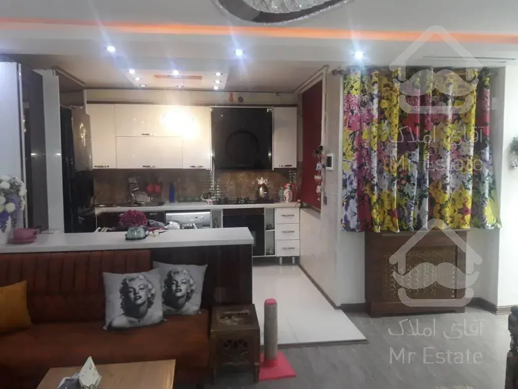 ۷۸متر دوخواب فول امکانات در پونک همیلا