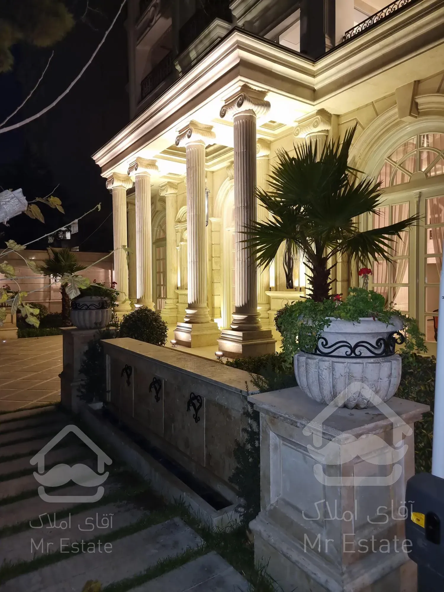 ۳۱۰ متر رویایی در بهترین لوکیشن