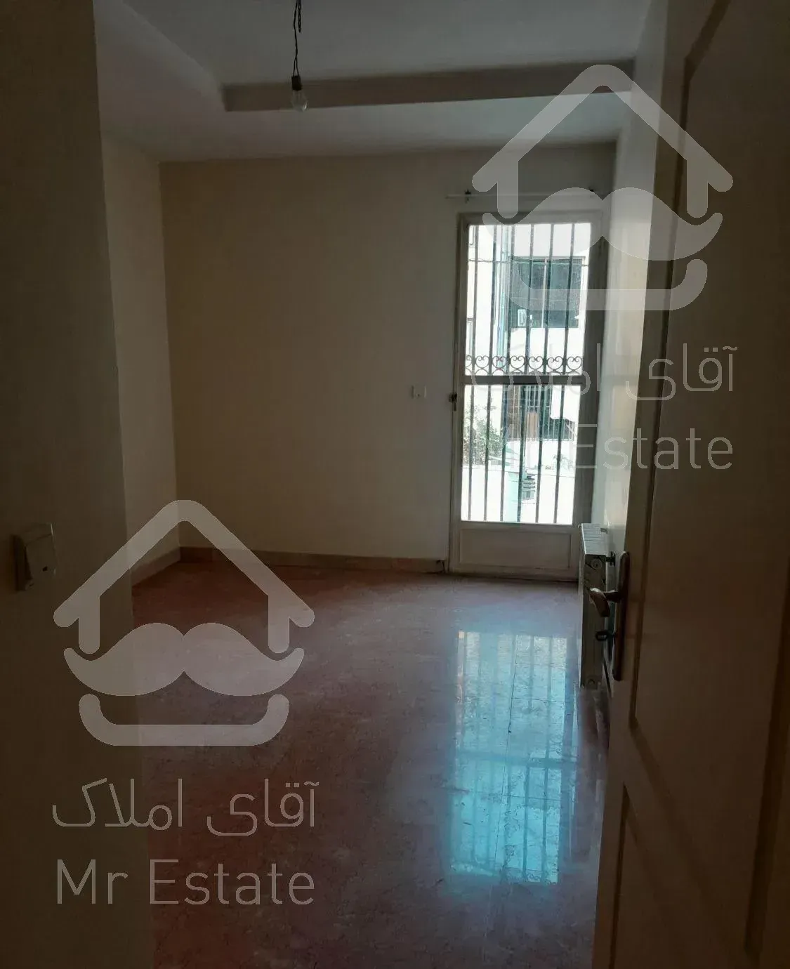 وزرا۱۱۵متر۲خ باامکانات