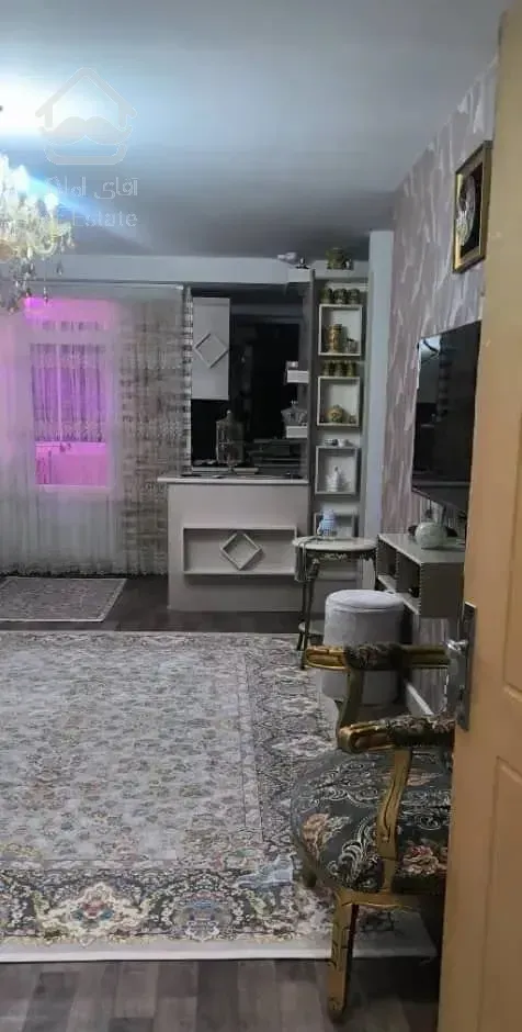 آپارتمان ۸۸متر شهرک اندیشه املاک طاهری فروش فوری