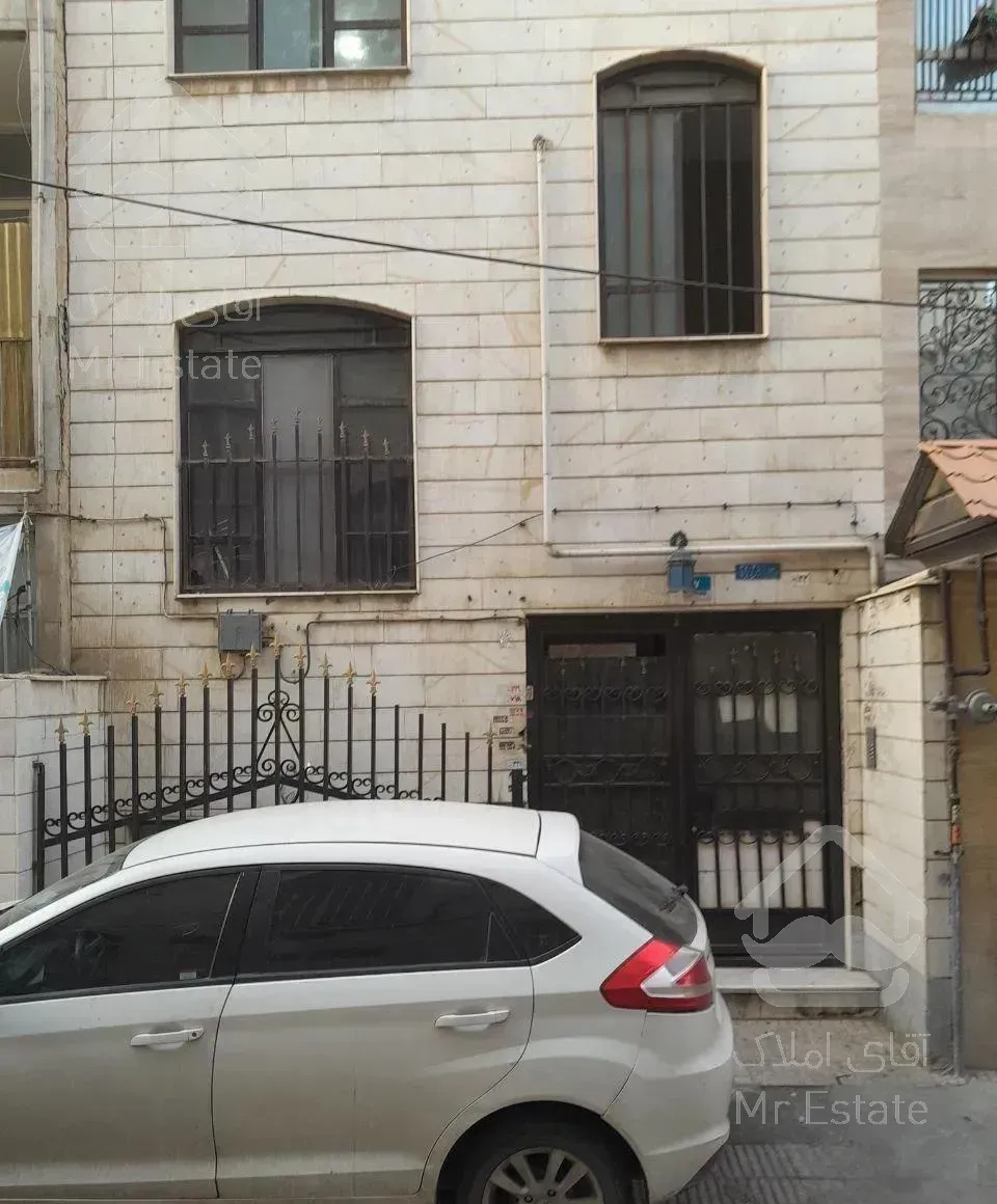 آپارتمان هفده شهریور جنوبی