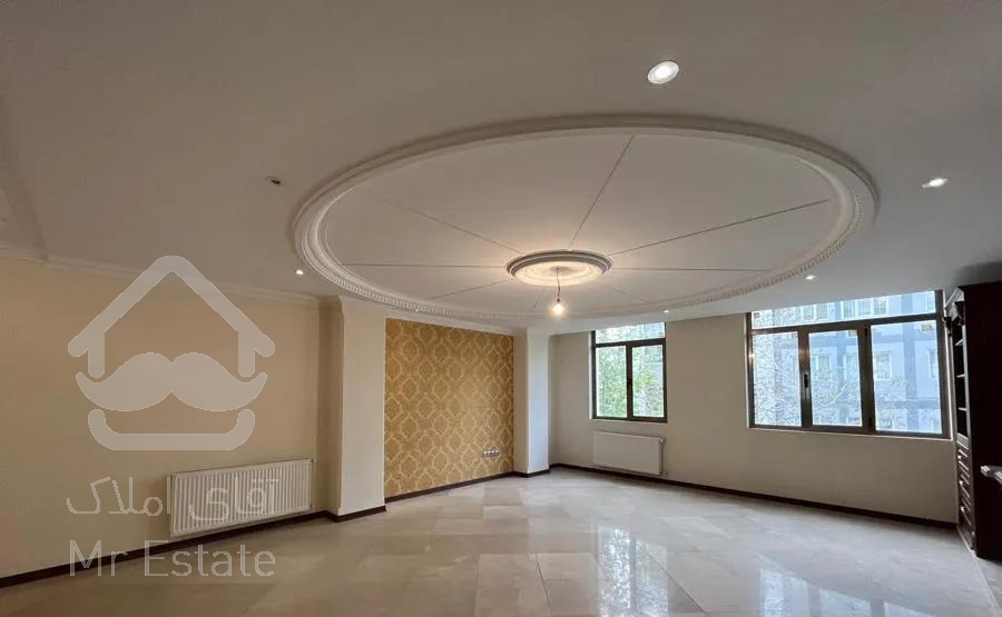 فلامک/۱۳۰ متر/تک واحدی/کلید نخورده