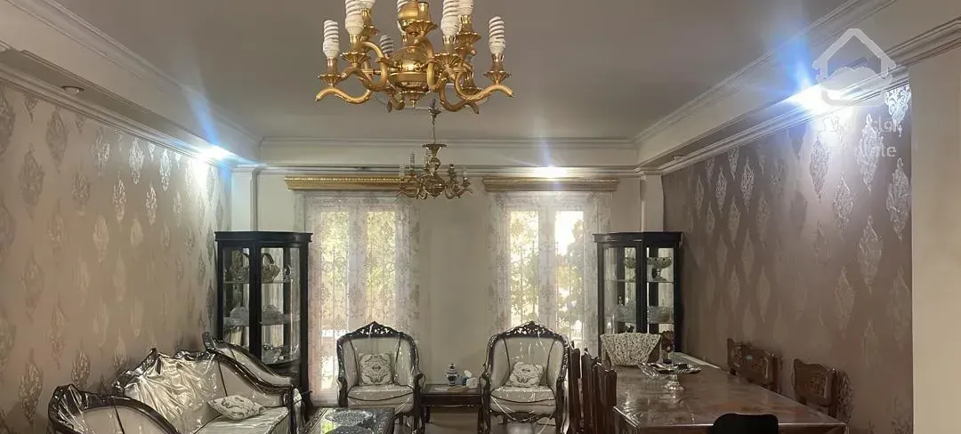 ۱۱۰ متر سالن پرده خور / نیلوفر / کم واحد