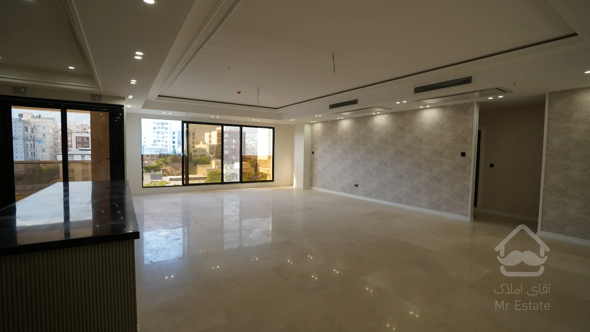 پیش فروش واحد مسکونی  دو خوابه در آبشار تهران / ویو و لوکیشن بی نظیر/ خرازی