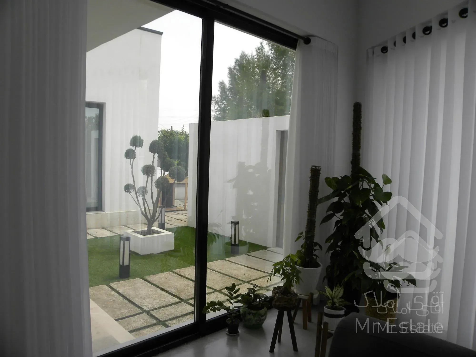 فروش ویلا ۱۵۵ متری نما مدرن