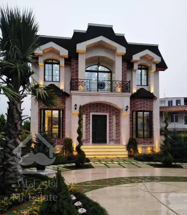 ویلا تریپلکس۴۰۰متر۴خواب سندتکبرگ قابل تهاتر خودرو