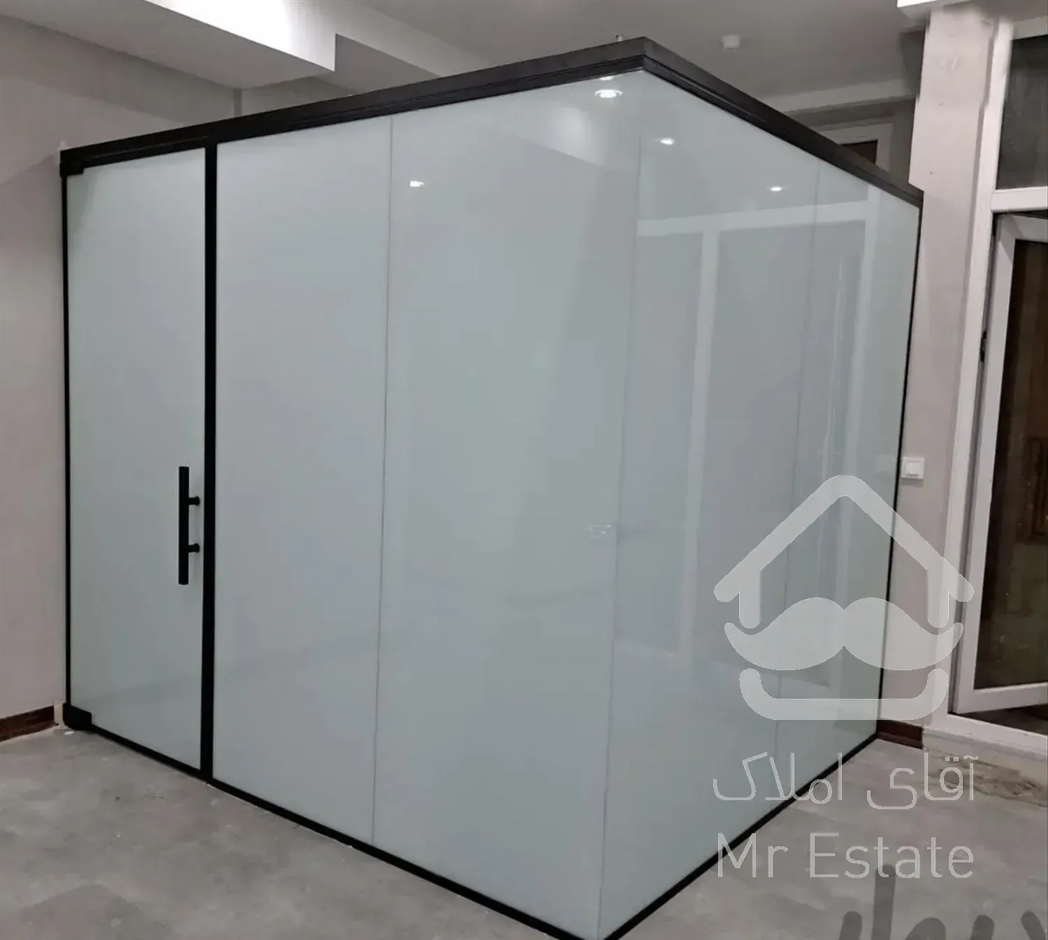 شیشه‌سکوریت / کرکره برقی / درب اتومات/ جک پارکینگی