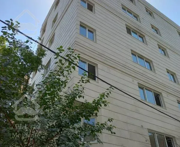 آپارتمان ۱۰۰ متری طبقه ششم پرده خور