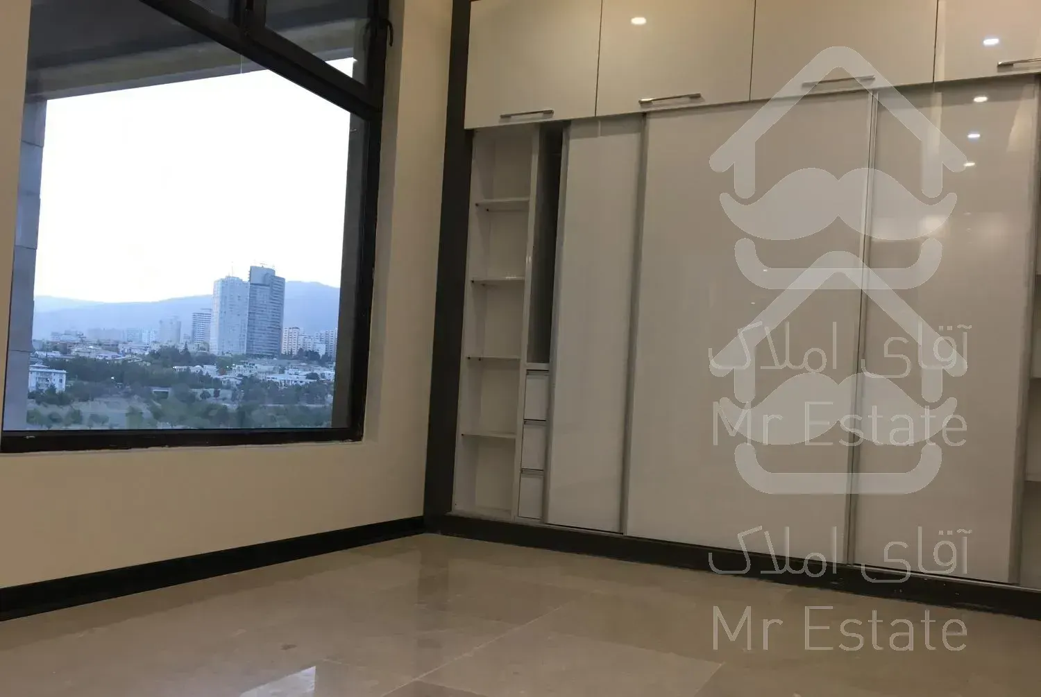 ۸۸ متر دو خواب ونک شیخ بهایی شهرک والفجر