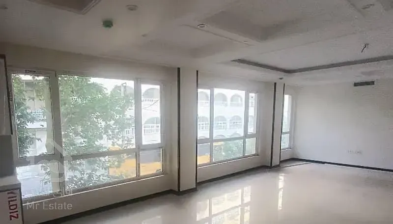 ۱۱۰متر/ ۳خواب/ تک واحدی/ ۲پارکینگ/ ستارخان