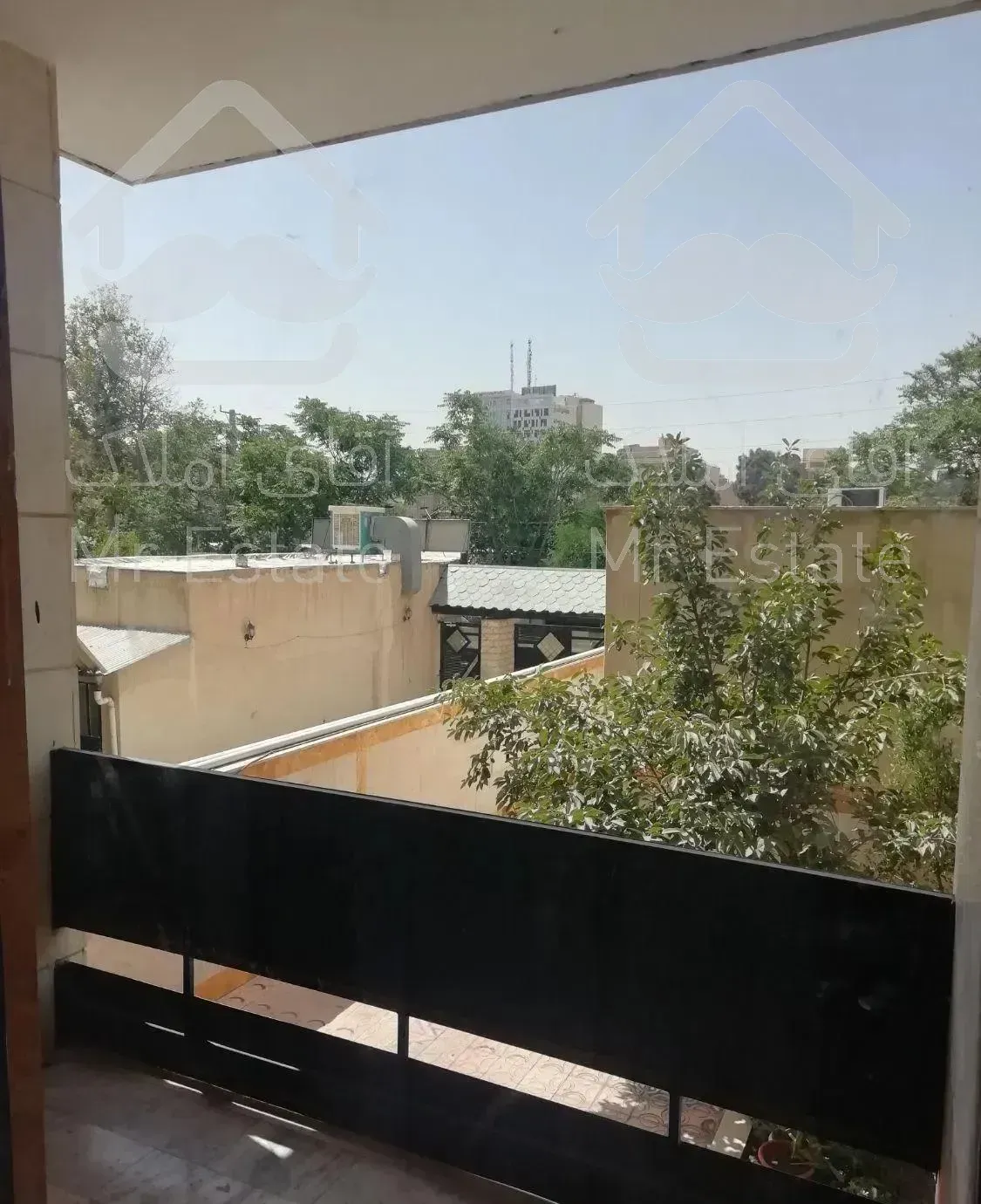 155 متر سه خواب گلشهر فول دسترسی