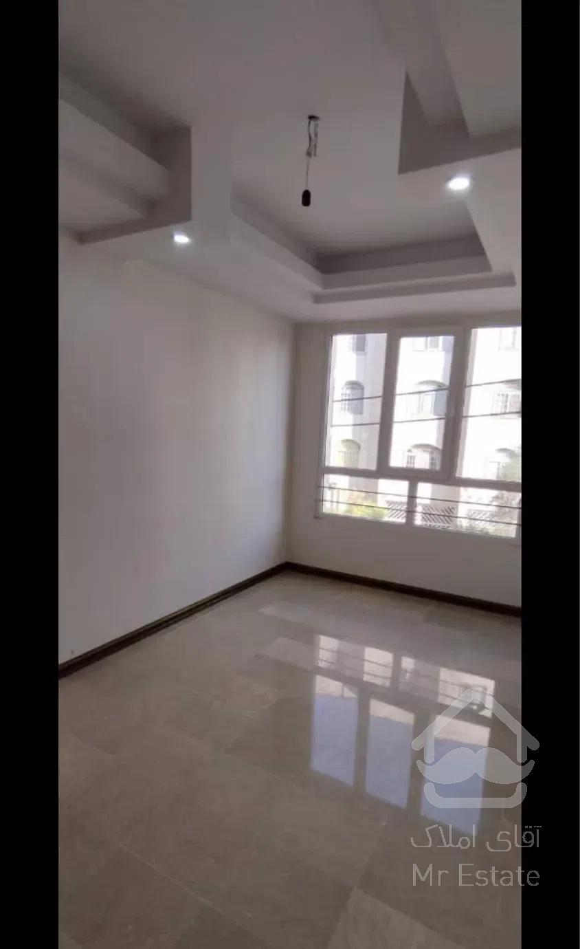 آپارتمان ۱۲۰ متر ۳ خوابه نوساز شهرزیبا آلاله شرقی