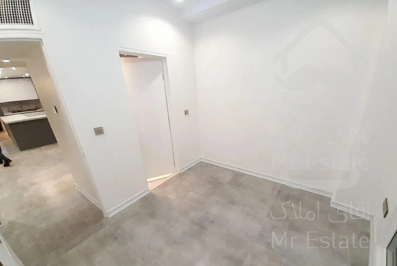 آپارتمان ۸۰متردوخوابه (تک واحدی)