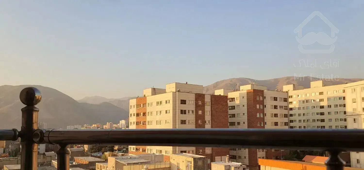 60متر  کلیدنخورده  سالن پرده خور  ویو دار