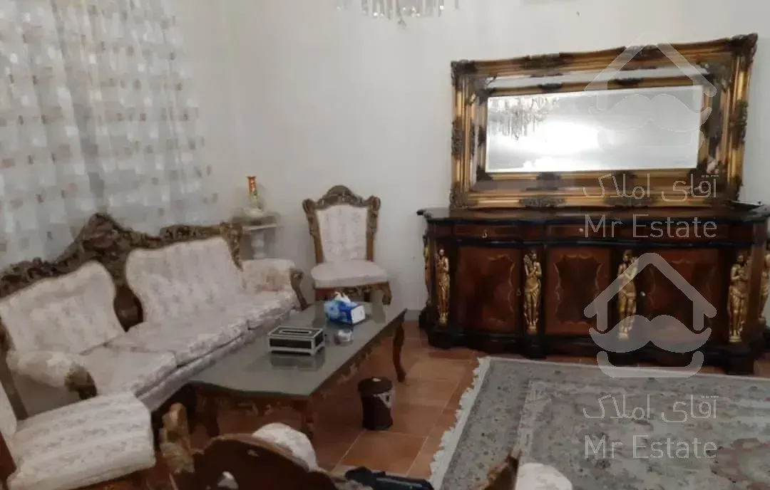 روبروی میدان سنایی مبله 130 متری