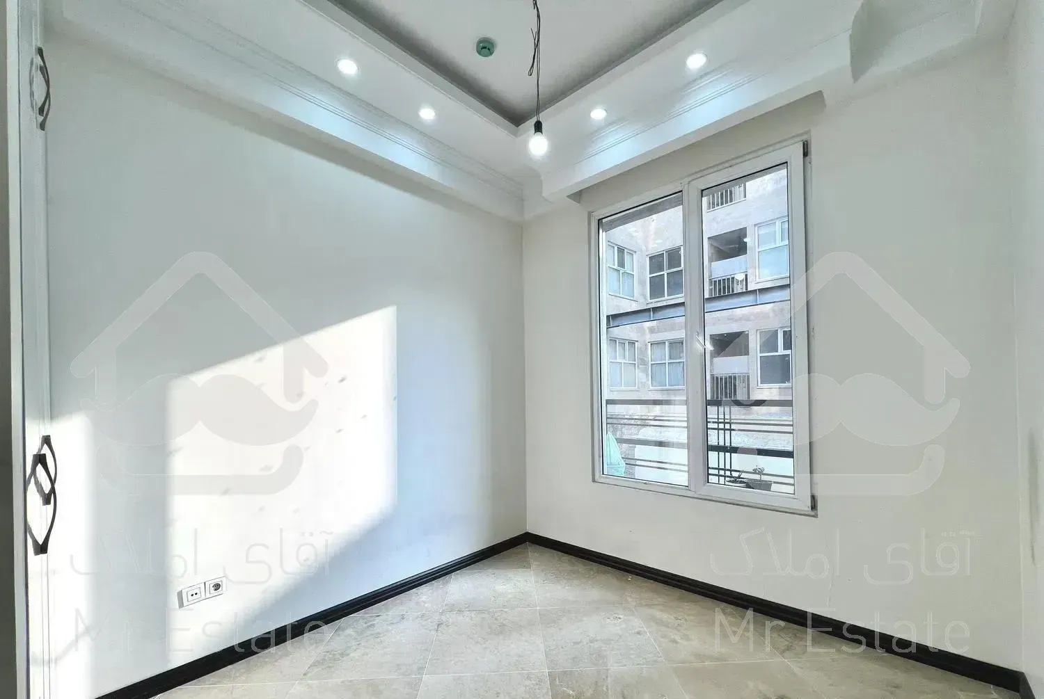 ۱۶۵م دیباجی/ پارک ارغوان / با لابی و سالن اجتماعات