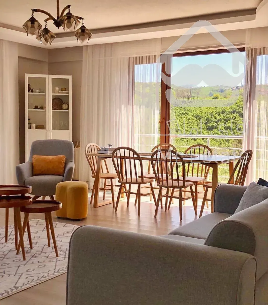 ۱۰۳ متر دو خواب / برج مجلل/ با روف گاردن