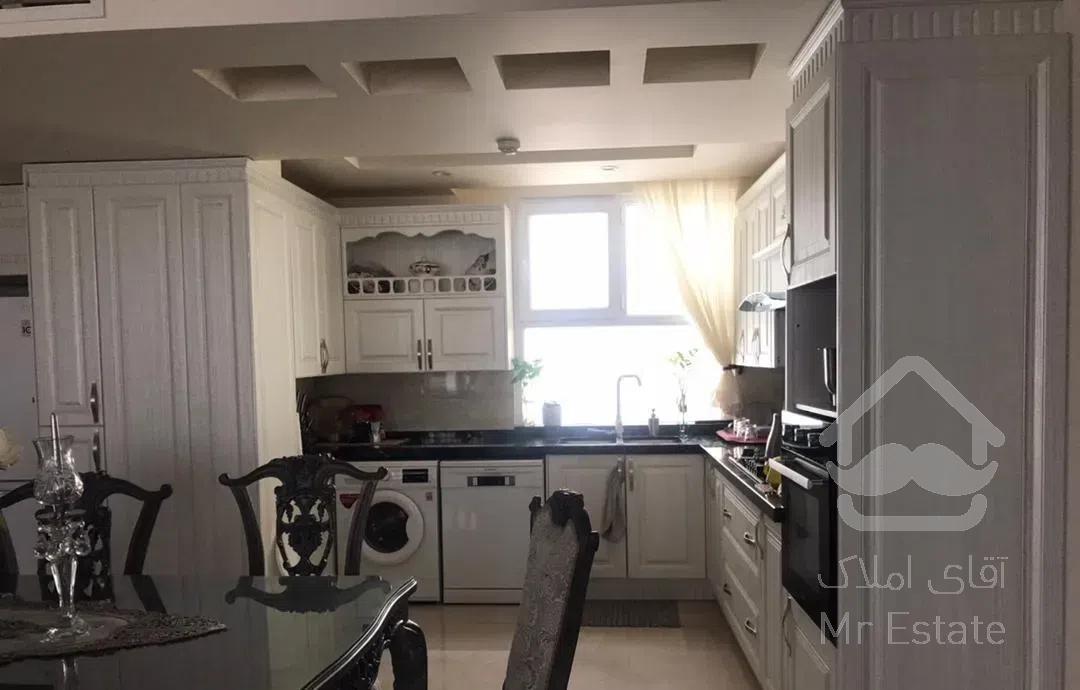 ۱۱۰ متر ، ایت‌اله کاشانی ، بهنام