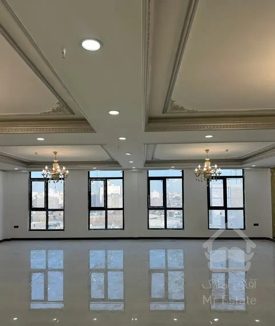 ۲۰۰ متر/کلید نخورده/غرق در نور/سند ملکی/نزدیک حرم