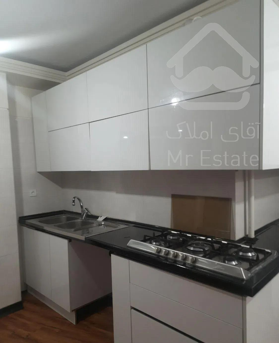 آپارتمان ۸۲ متری دو خوابه