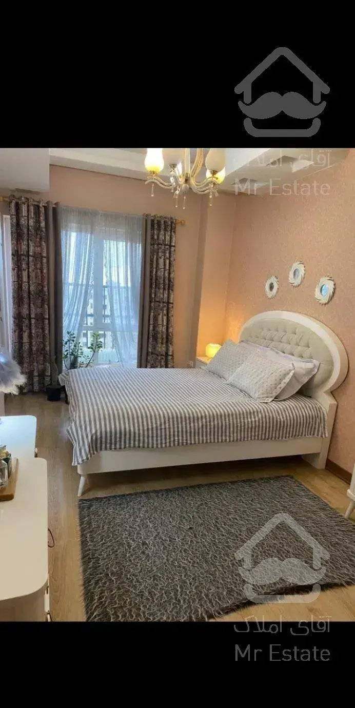 آپارتمان۱۱۱متری۲خواب ویو کل تهران