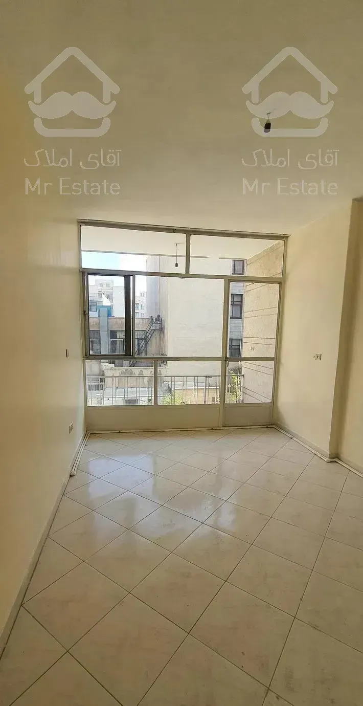 آپارتمان ۱۳۰ متری سیندخت شمالی