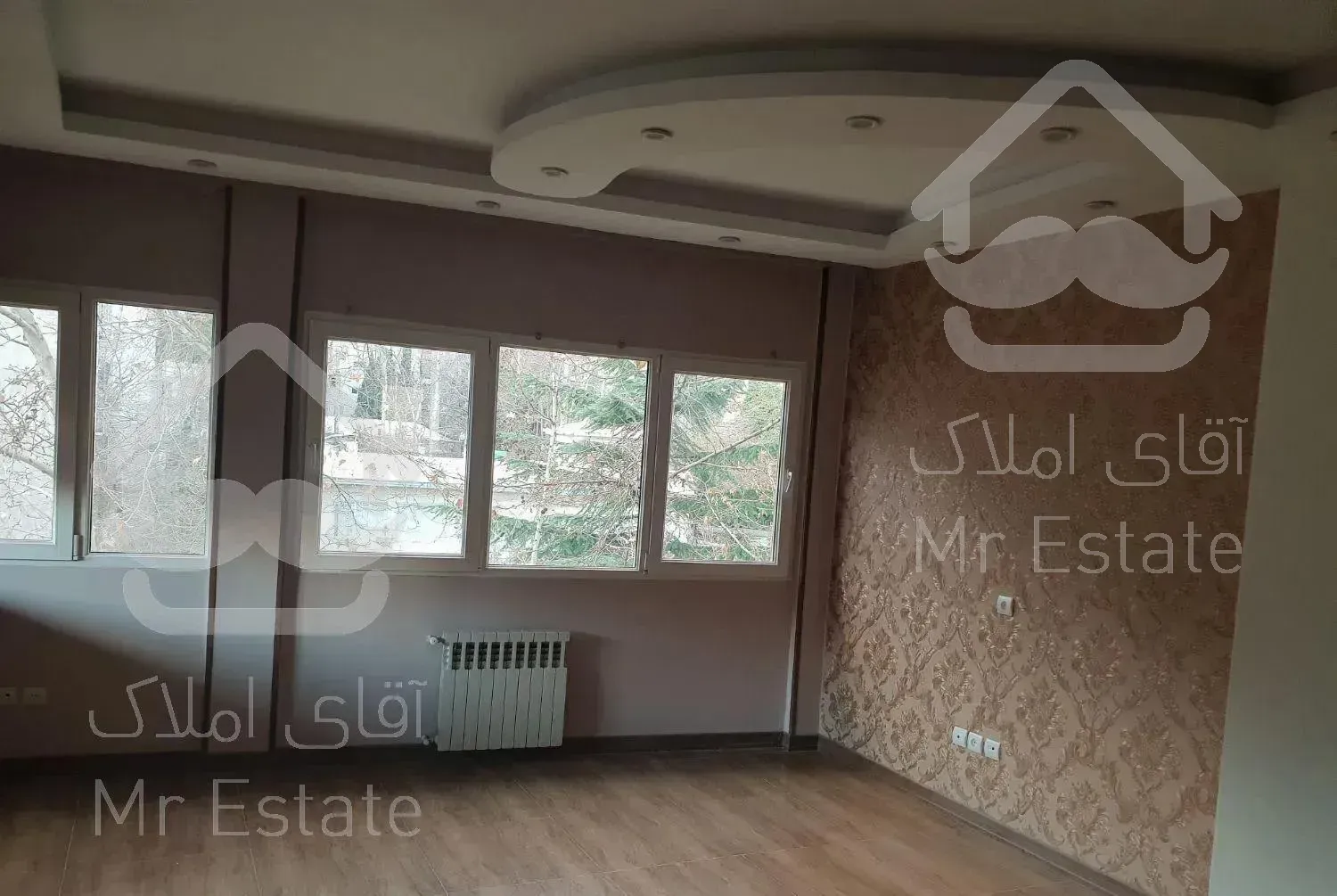 آپارتمان با ویو باغ در قلب نیاوران