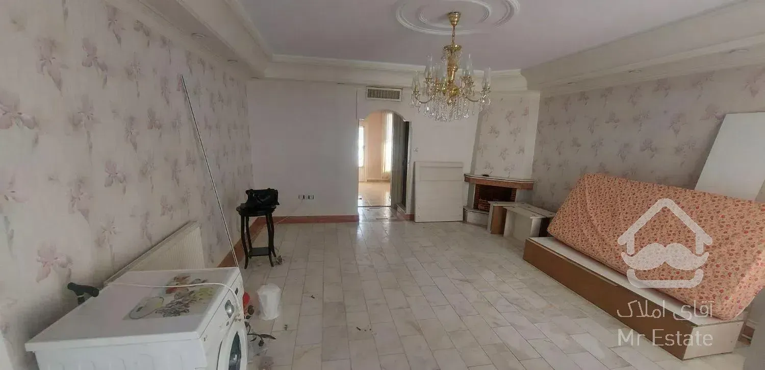 فروش آپارتمان ۶۵ متری با اسانسور باسازی شده