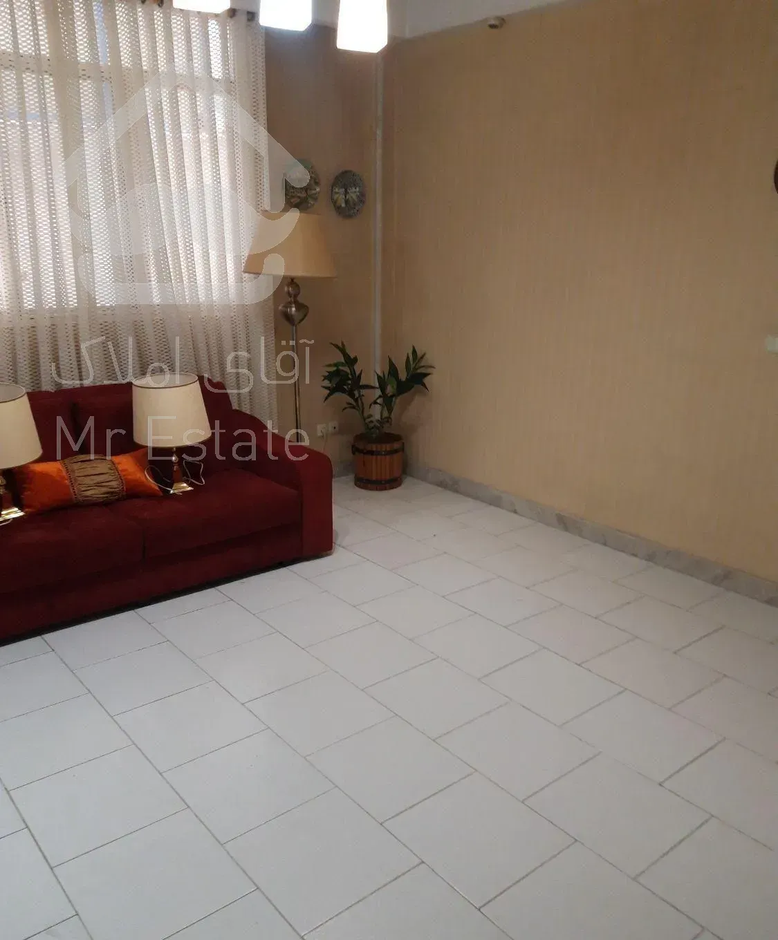 فروش آپارتمان ۶۳ متری ۱ خوابه طبقه ۲ در صفا