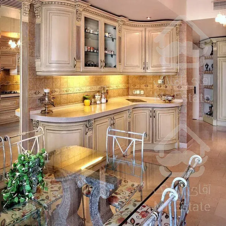 آپارتمان ۲۳۲ متری فرمانیه