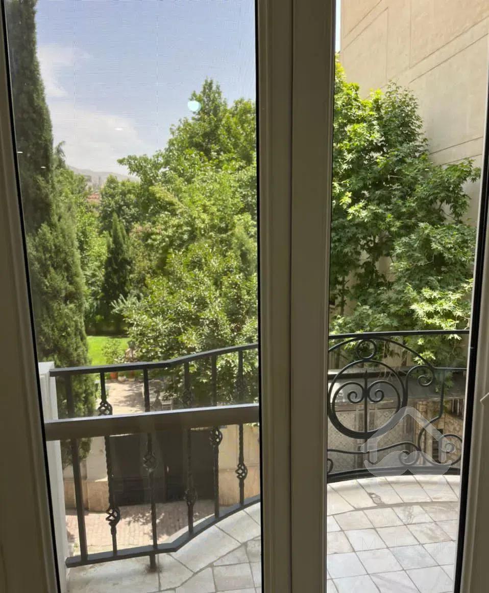 آپارتمان نیاوران ( یاسر) ۲۴۰ متر تک واحدی