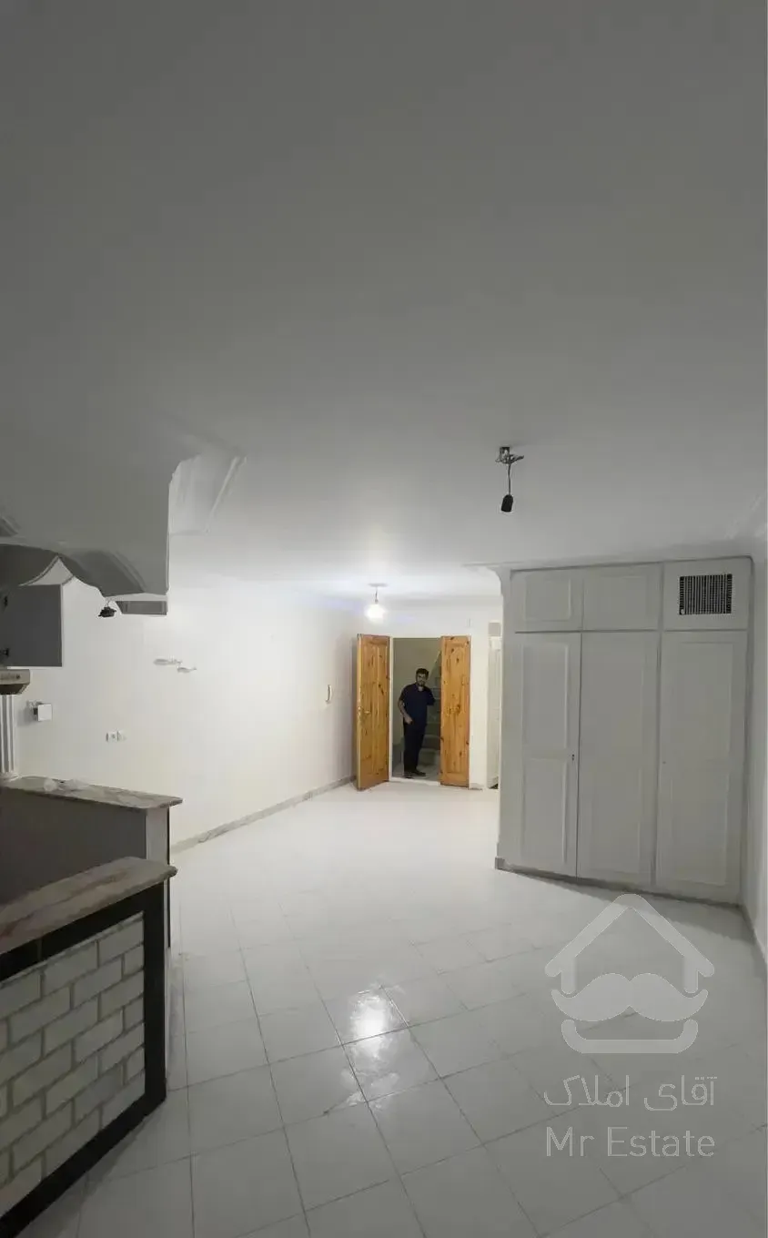 اجاره آپارتمان ۵۵ متری ۱خوابه طبقه ۱ در دکترهوشیار