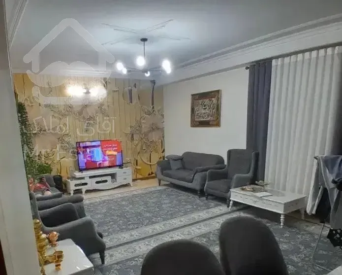 ۵۷ متر فول امکانات پارکینگ عیان نشین