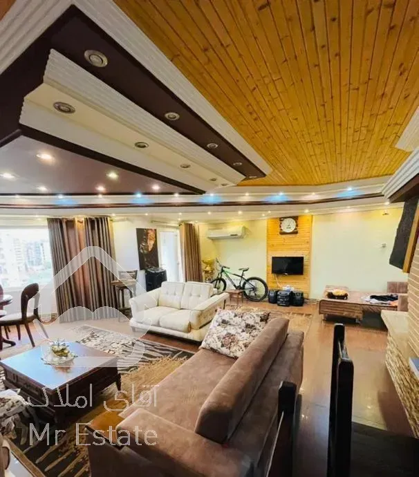 آپارتمان ۱۱۰ متری دو خواب مبله کامل