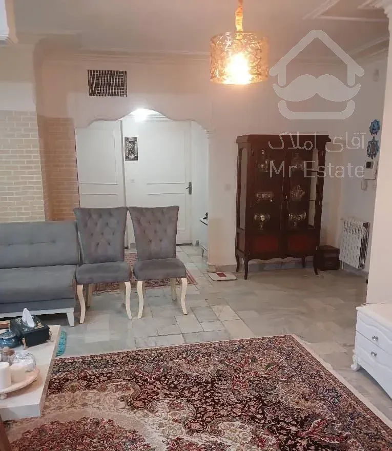 آپارتمان ۱۳۰ متری