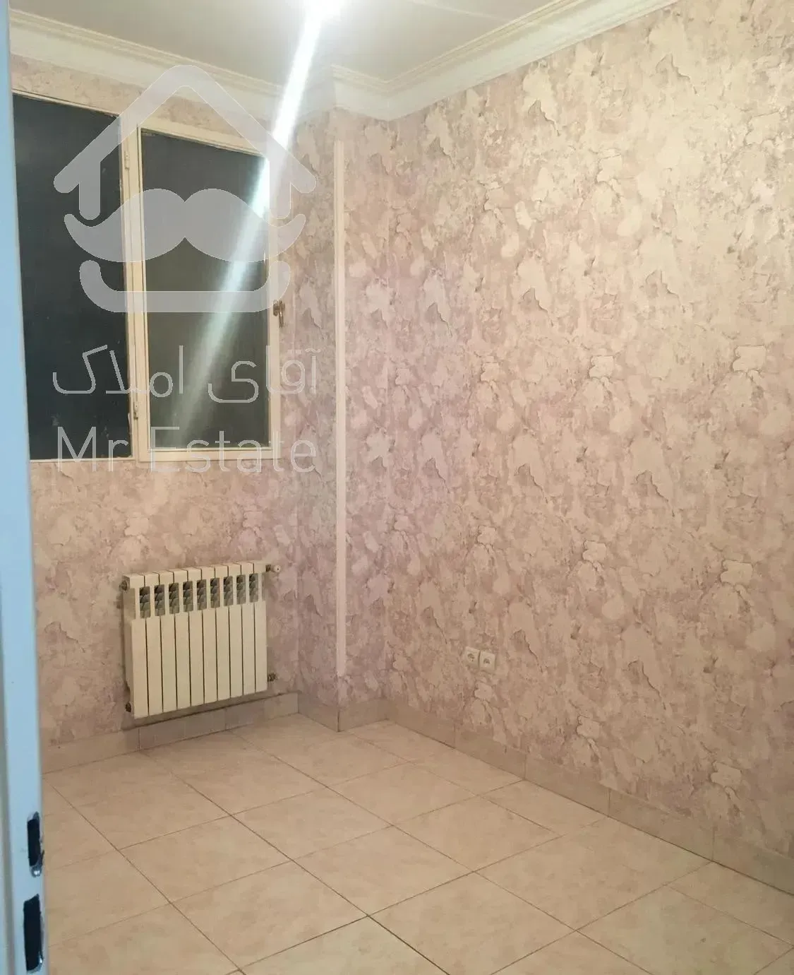 ۶۸متر /فول امکانات /فلکه اول صادقیه