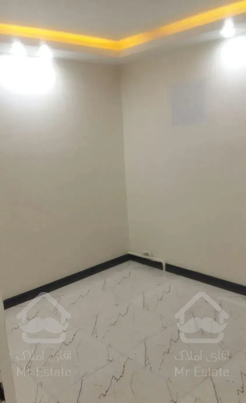 ۷۳ متر یک خوابه خ محصل فول بازسازی