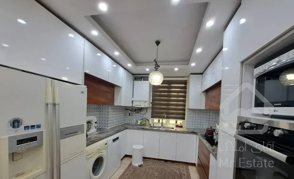 ۶۵متر/دوخوابه/فول/جی