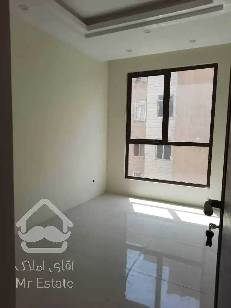 120 متر / دو خواب / شمال فردوس / تک واحدی