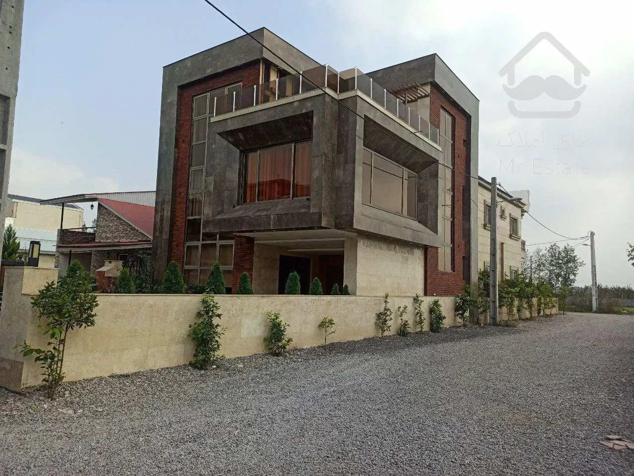 تريبلكس استخردار٤٠٠مترى سنددار زيرقيمت كارشناسى شده