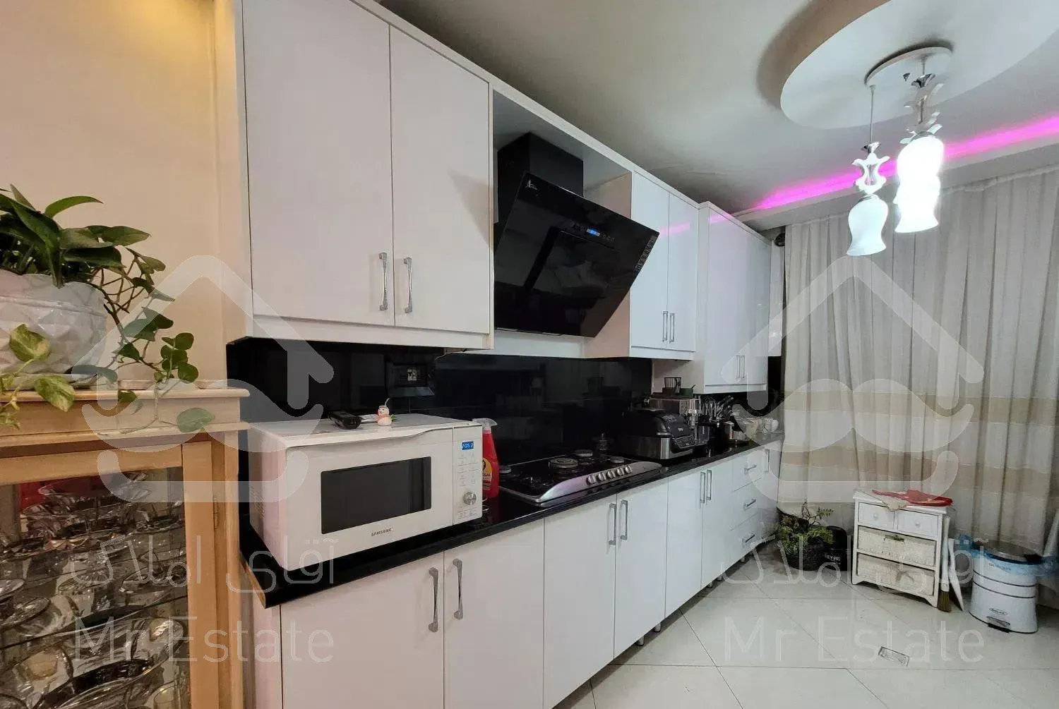 ۶۳ متر یک خوابه شیک و تمیز