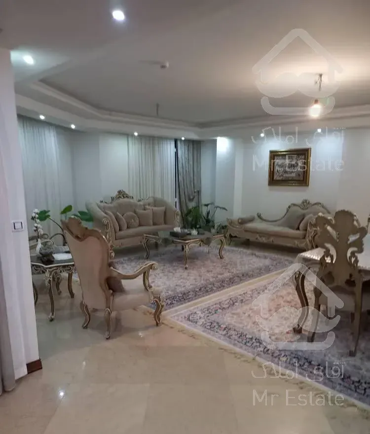 ۲۵۰ متر اپارتمان نوساز  شیک تک واحدی با امکانات